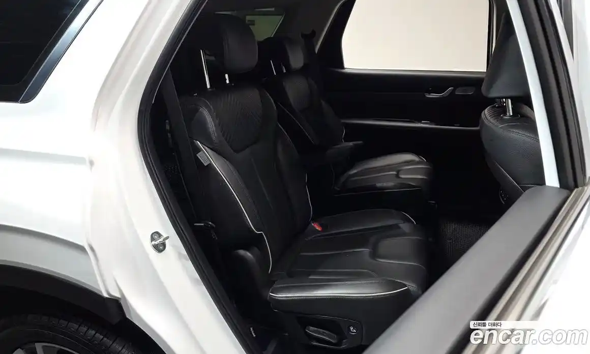 Hyundai Palisade 2023 3.8 Автомат в Москве № 126178, фото 20