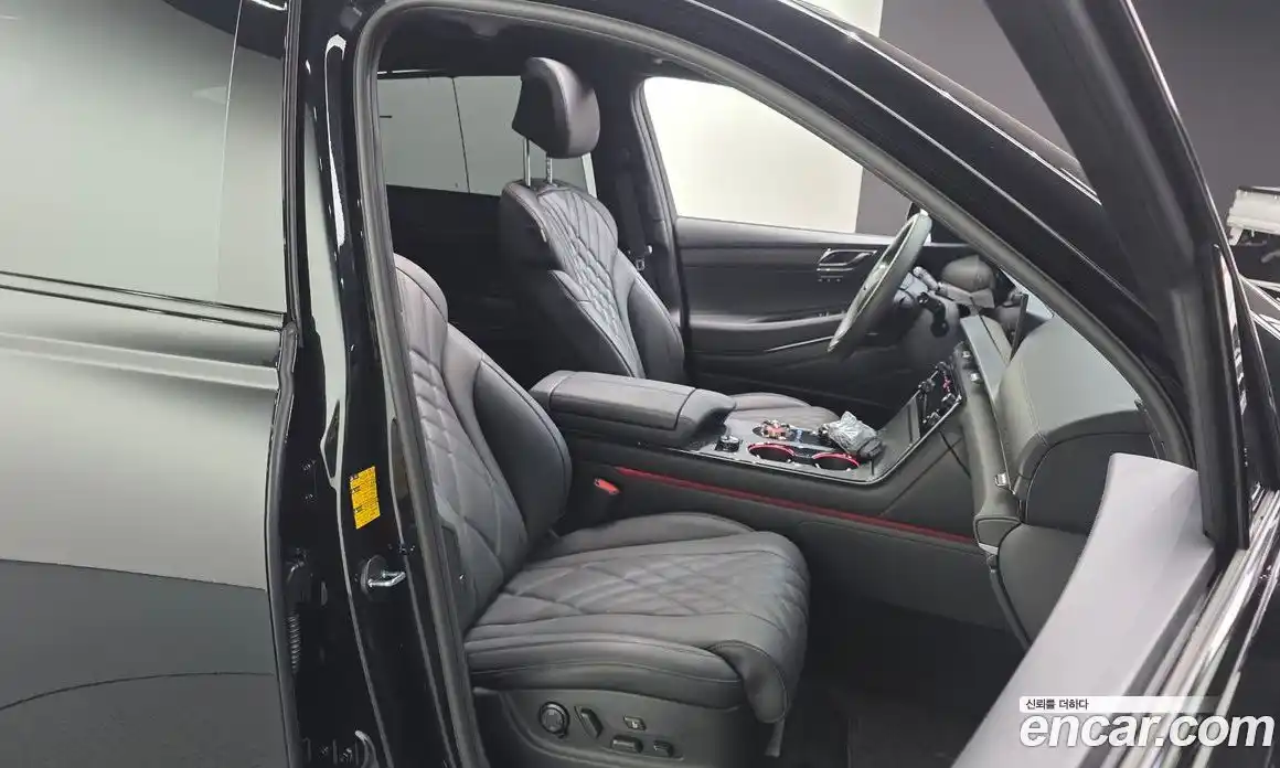 Genesis GV80 2025 2.5 Автомат в Москве № 127699, фото 1