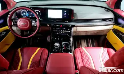 Kia Canival 2023 3.5 Автомат в Москве № 128015, миниатюра 7