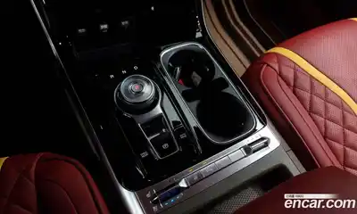 Kia Canival 2023 3.5 Автомат в Москве № 128015, миниатюра 9