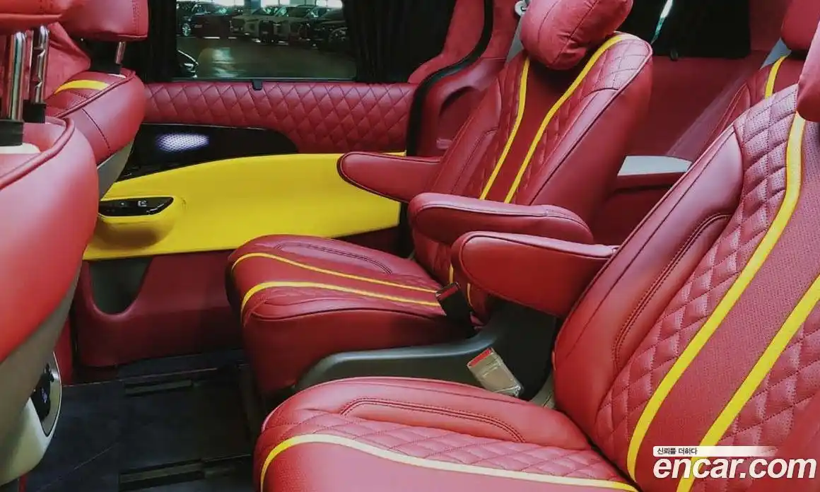 Kia Canival 2023 3.5 Автомат в Москве № 128015, фото 10