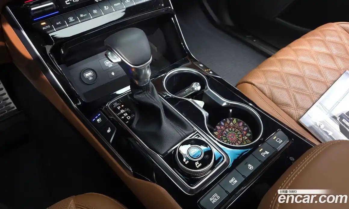 Kia Mohave 2024 3.0 Автомат в Москве № 128413, фото 9