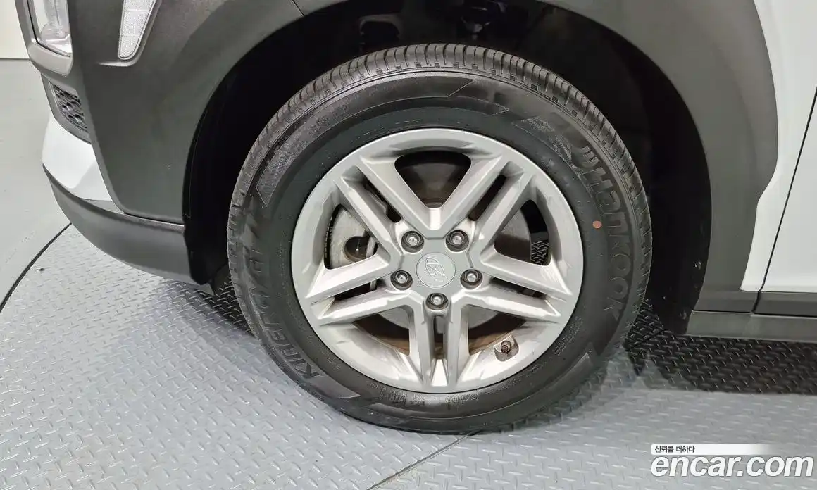 Hyundai Kona 2019 1.6 Автомат в Москве № 129837, фото 7