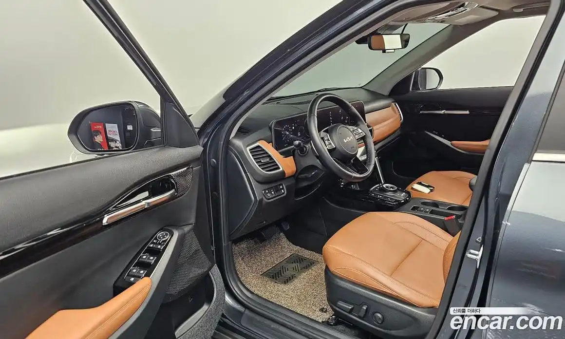 Kia Seltos 2024 1.6 Автомат в Москве № 130422, фото 13