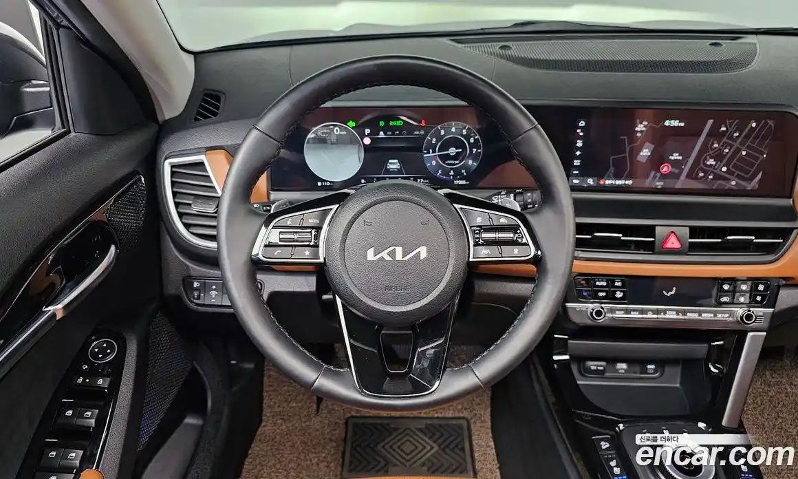 Kia Seltos 2024 1.6 Автомат в Москве № 130422, фото 8