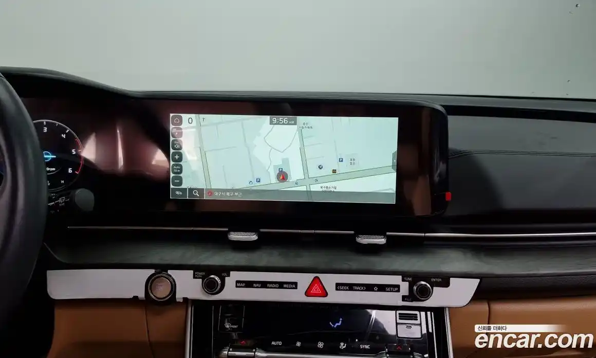 Kia Canival 2023 2.2 Автомат в Москве № 131427, фото 3