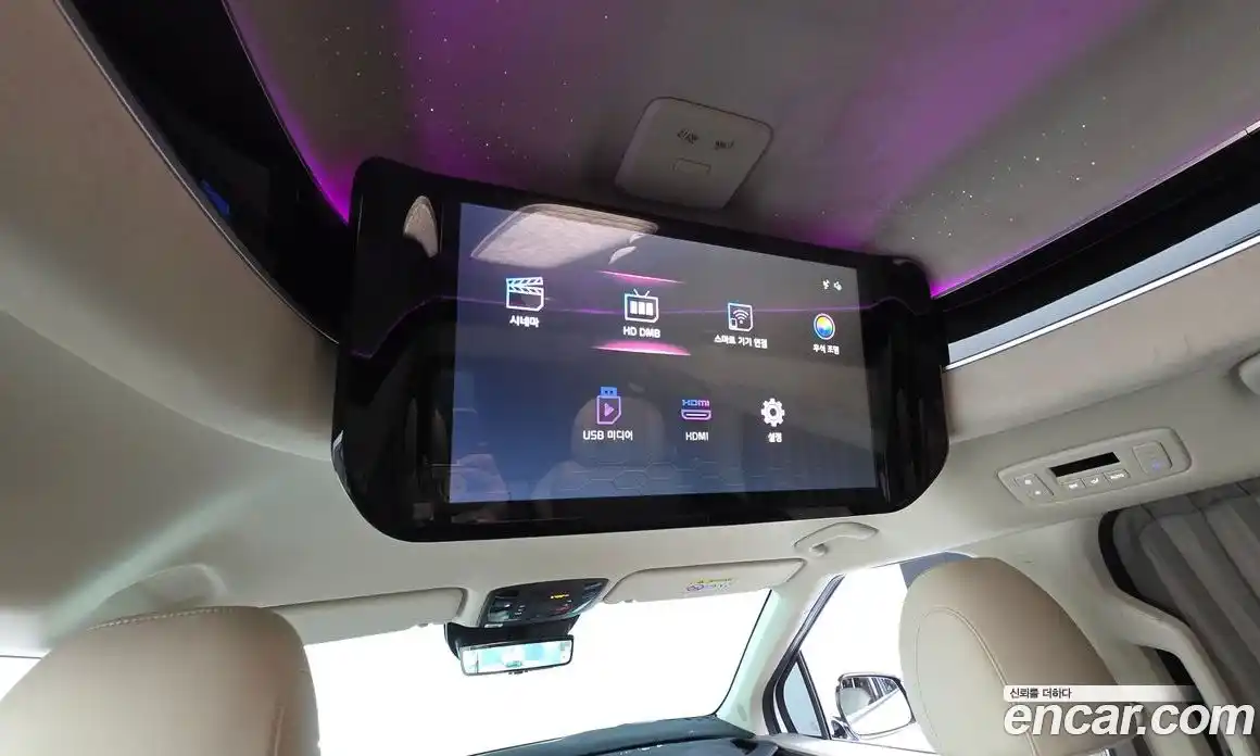 Kia Canival 2024 3.5 Автомат в Москве № 133220, фото 13