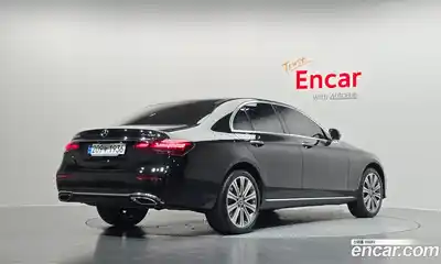 Mercedes-Benz E-Class 2023 2.0 Автомат в Москве № 135190, миниатюра 12