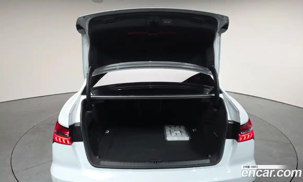 Audi A6 2022 2.0 Автомат в Москве № 141055, фото 11