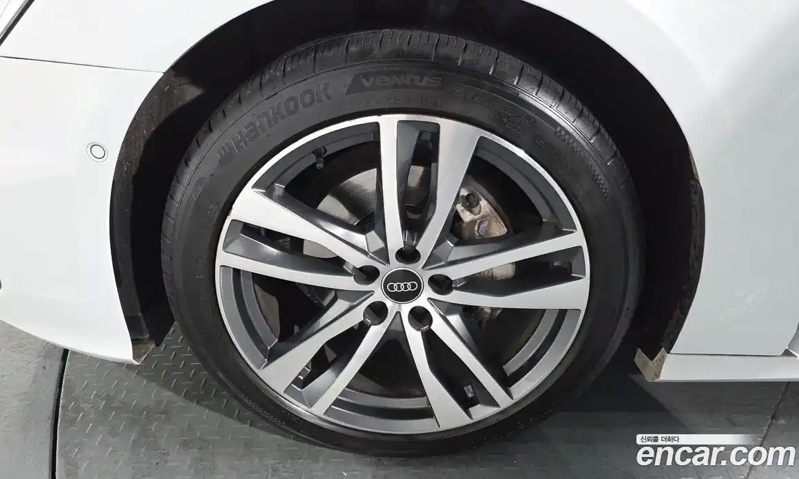 Audi A6 2022 2.0 Автомат в Москве № 141055, фото 15