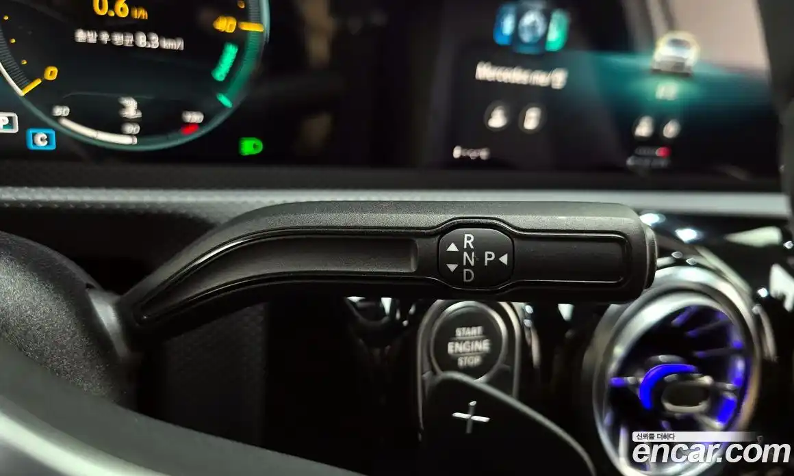 Mercedes-Benz A-Class 2021 2.0 Автомат в Москве № 141976, фото 14