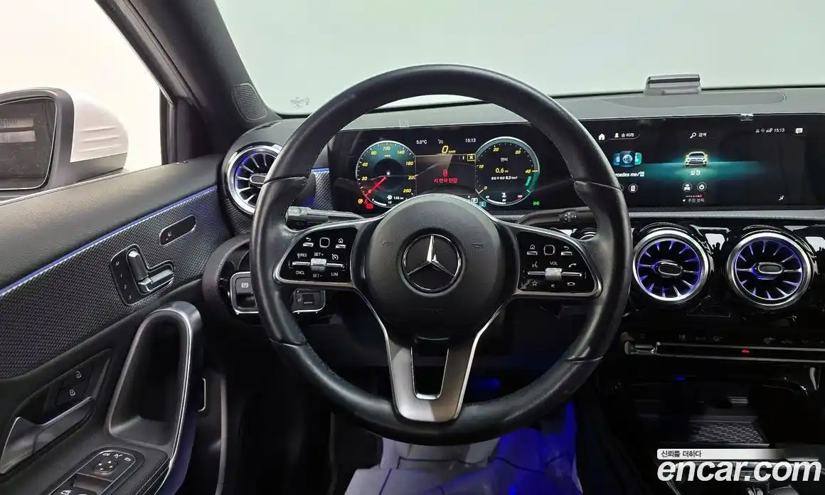 Mercedes-Benz A-Class 2021 2.0 Автомат в Москве № 141976, фото 9