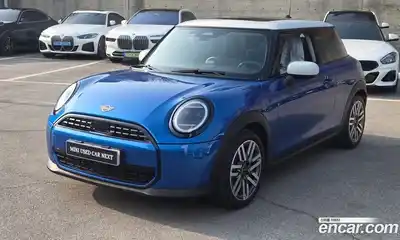 Mini Cooper, 2025