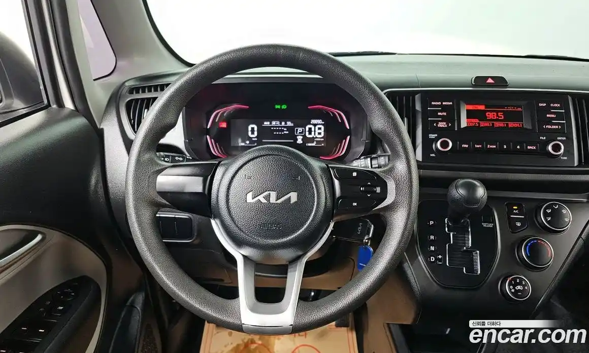 Kia Ray 2023 1.0 Автомат в Москве № 14477, фото 7