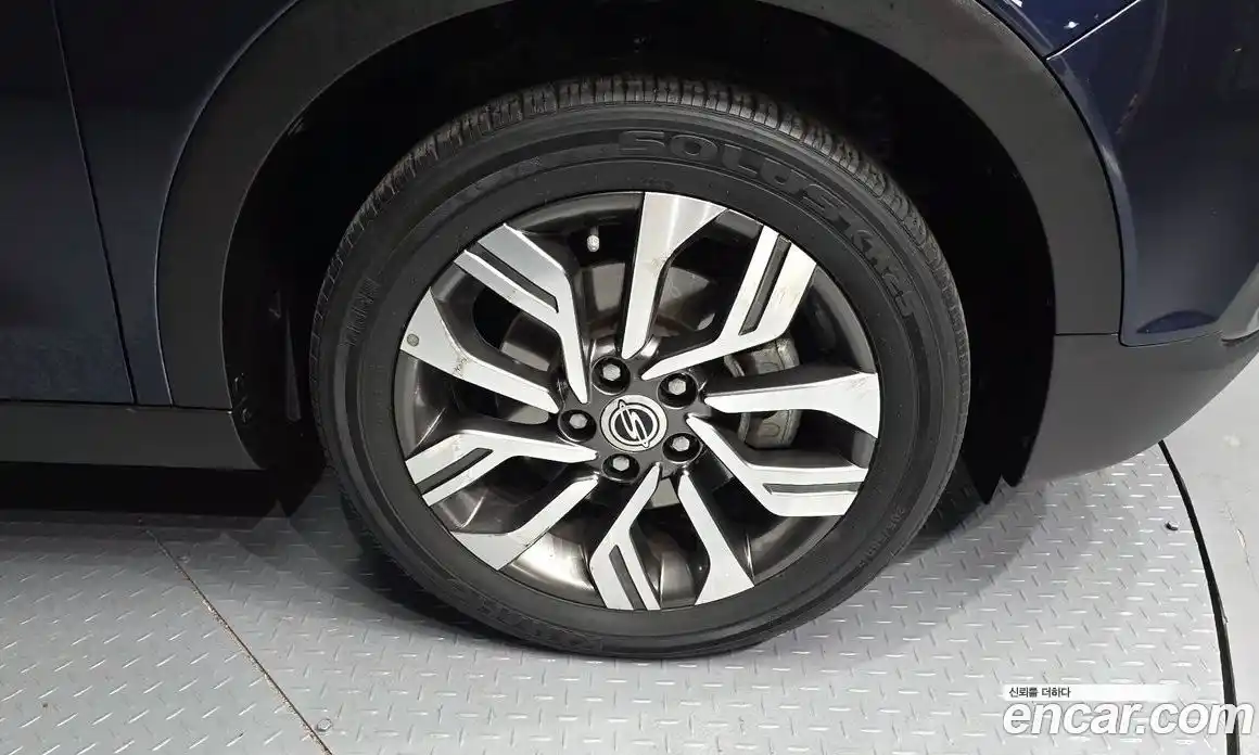 SsangYong TIBOLI 2019 1.6 Автомат в Москве № 146185, фото 17