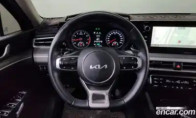 Kia K5, 2023