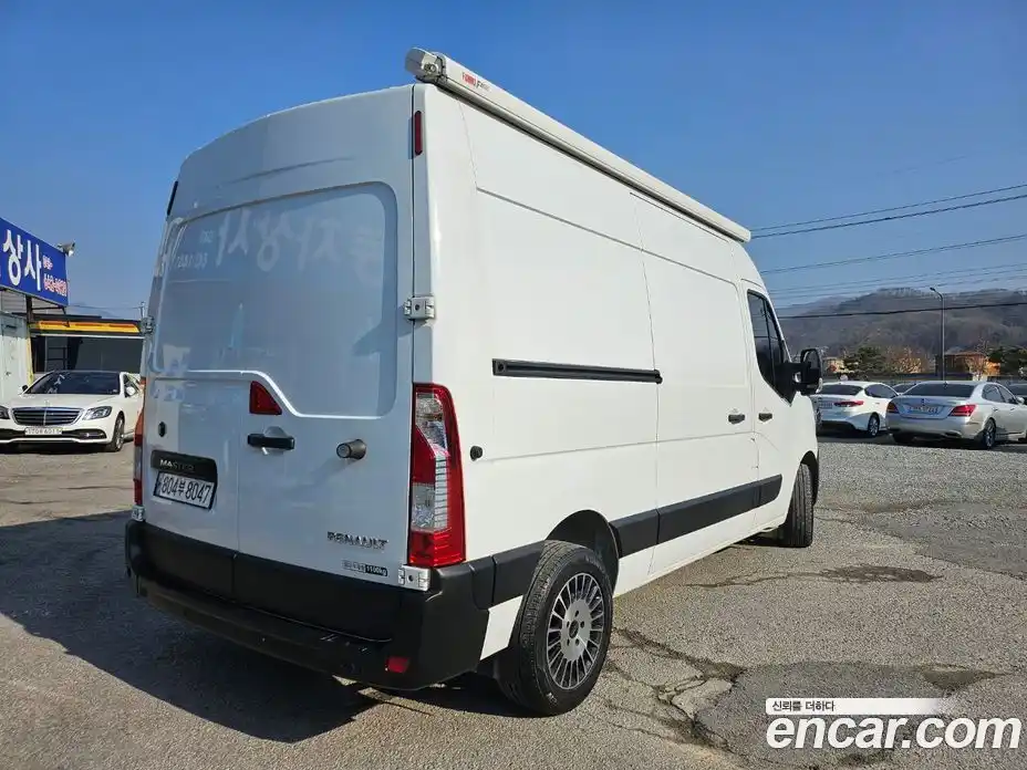 Renault Master 2020 2.3 Механическая в Москве № 152405, фото 3