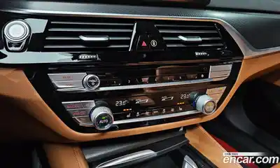 BMW 5-Series 2023 2.0 Автомат в Москве № 154314, миниатюра 3