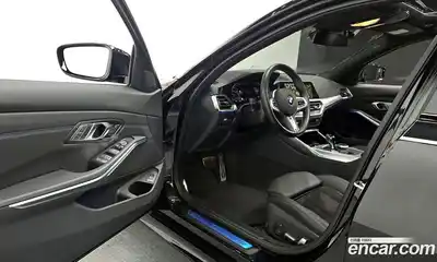 BMW 3-Series 2022 2.0 Автомат в Москве № 157282, миниатюра 9