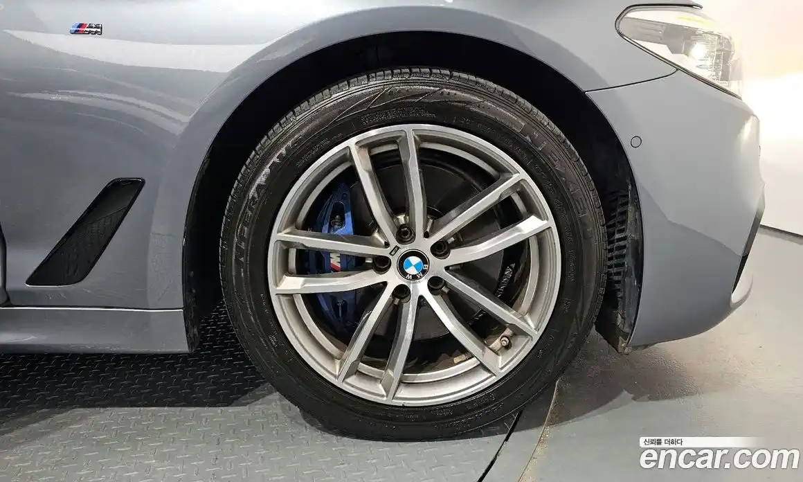 BMW 5-Series 2017 2.0 Автомат в Москве № 157640, фото 14