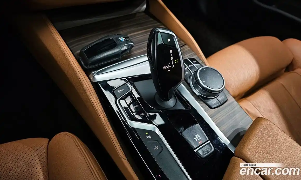 BMW 5-Series 2017 2.0 Автомат в Москве № 157640, фото 17