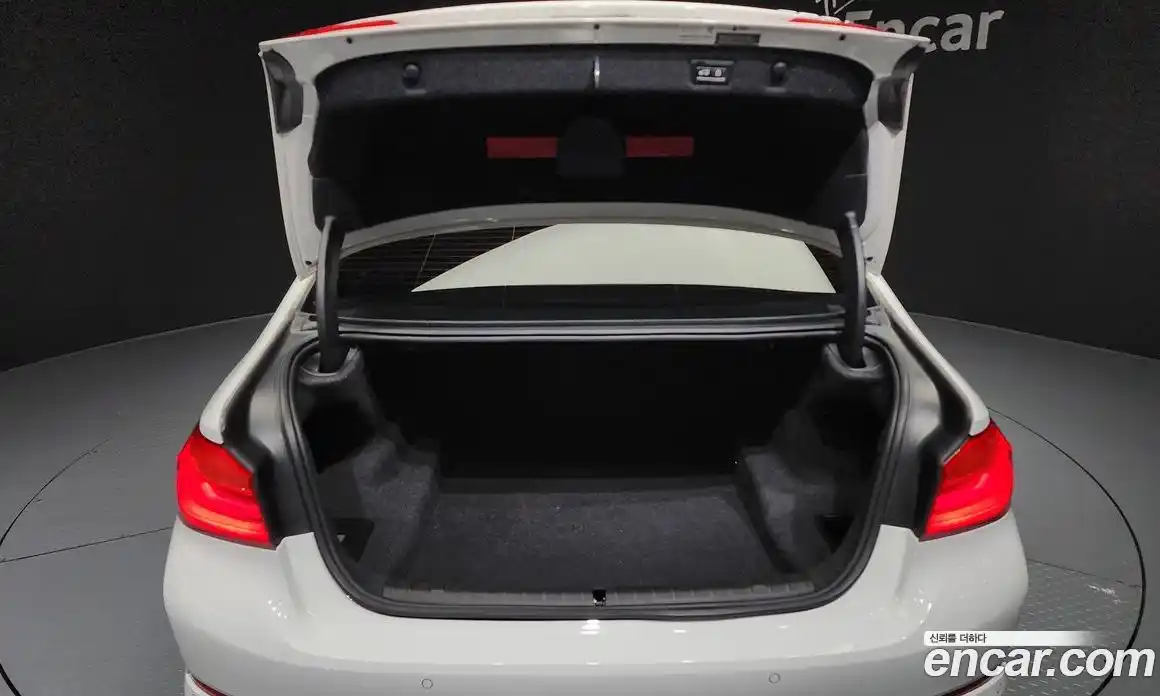 BMW 5-Series 2020 2.0 Автомат в Москве № 157873, фото 12