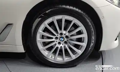 BMW 5-Series 2020 2.0 Автомат в Москве № 157873, миниатюра 3