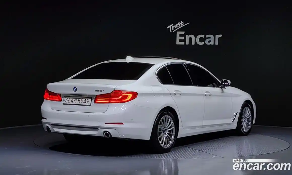 BMW 5-Series 2020 2.0 Автомат в Москве № 157873, фото 10