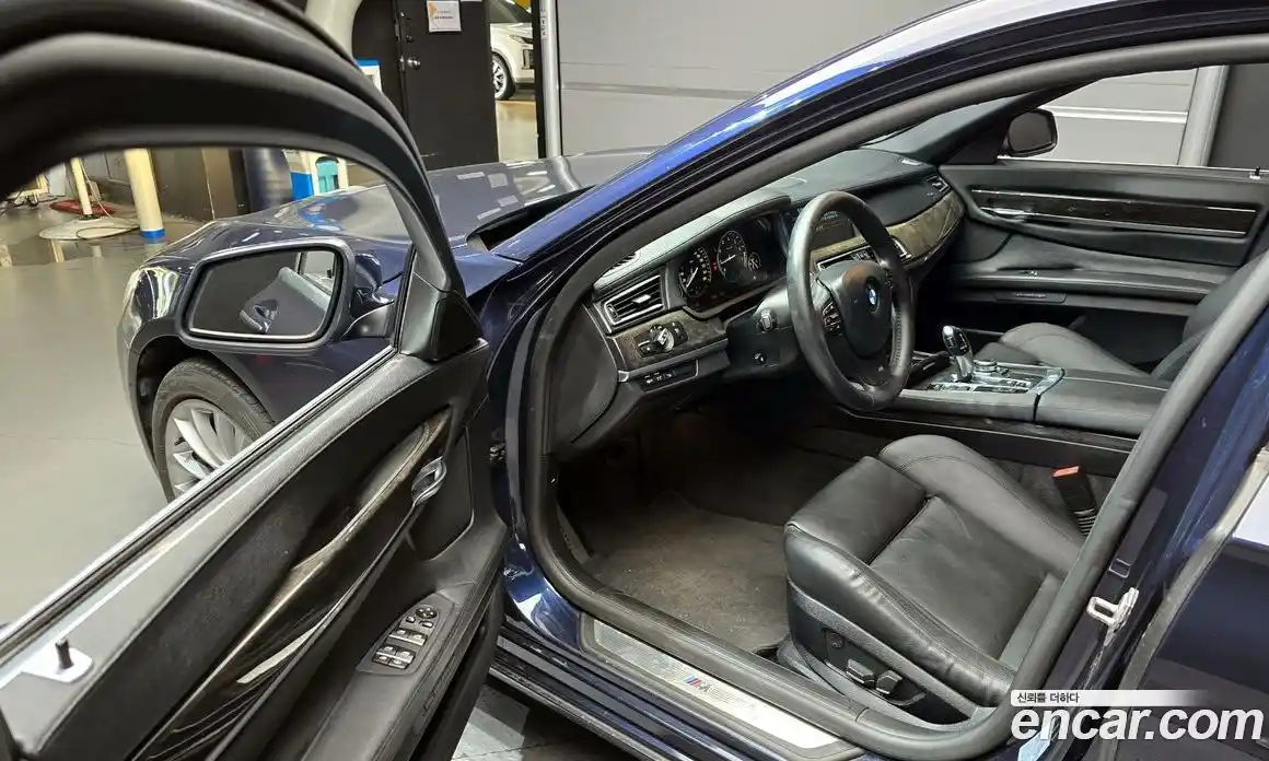 BMW 7-Series 2011 3.0 Автомат в Москве № 158469, фото 12