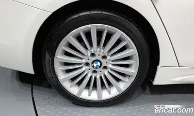 BMW 4-Series 2015 2.0 Автомат в Москве № 159480, миниатюра 5