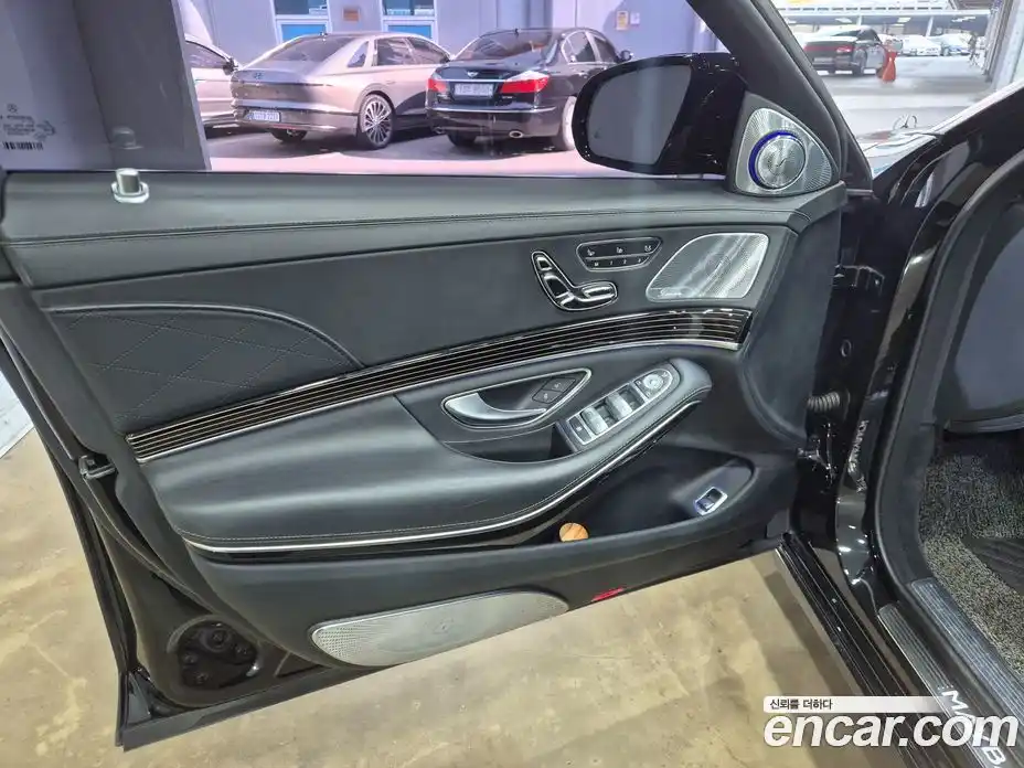 Mercedes-Benz S-Class 2017 6.0 Автомат в Москве № 160755, фото 17