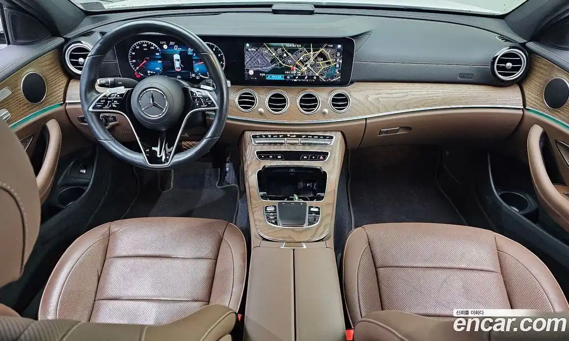 Mercedes-Benz E-Class 2022 2.0 Автомат в Москве № 160765, фото 16