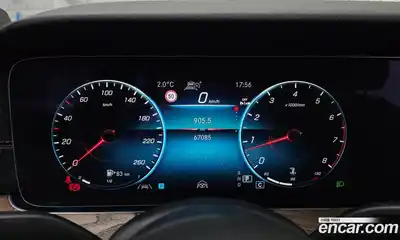 Mercedes-Benz E-Class 2022 2.0 Автомат в Москве № 160765, миниатюра 7