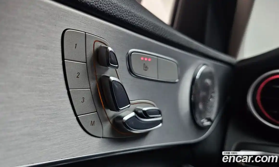 Mercedes-Benz C-Class 2017 2.0 Автомат в Москве № 161682, фото 15