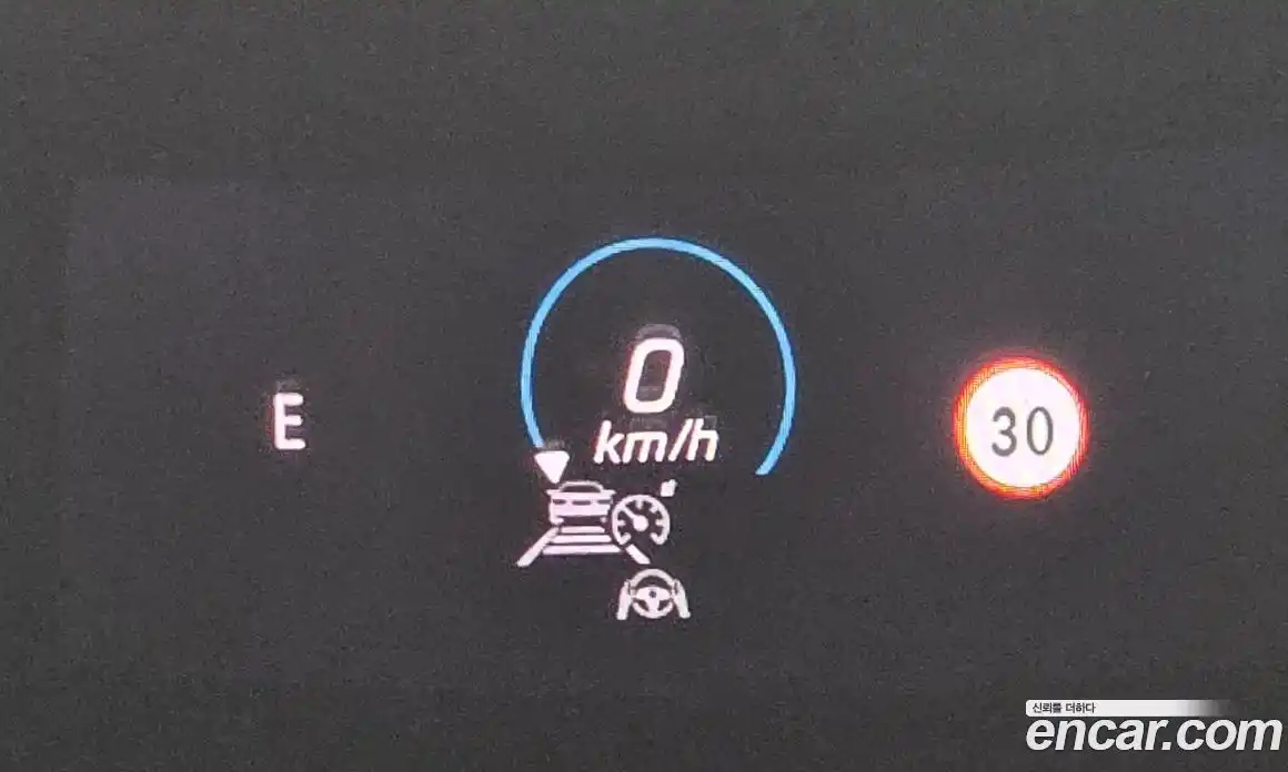 Mercedes-Benz E-Class 2021 2.0 Автомат в Москве № 161994, фото 17