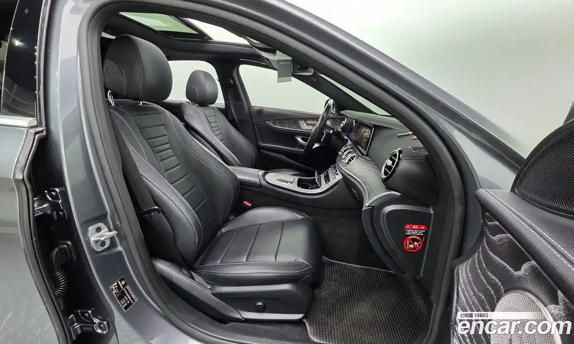 Mercedes-Benz E-Class 2021 2.0 Автомат в Москве № 161994, фото 4