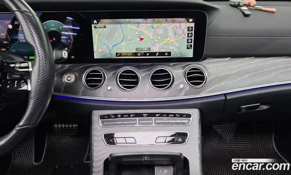 Mercedes-Benz E-Class 2021 2.0 Автомат в Москве № 161994, фото 9