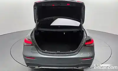 Mercedes-Benz E-Class 2021 2.0 Автомат в Москве № 161994, миниатюра 10