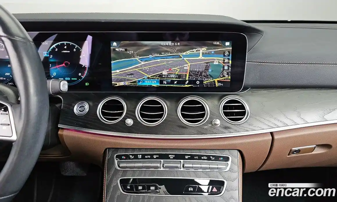 Mercedes-Benz E-Class 2021 2.0 Автомат в Москве № 162081, фото 14