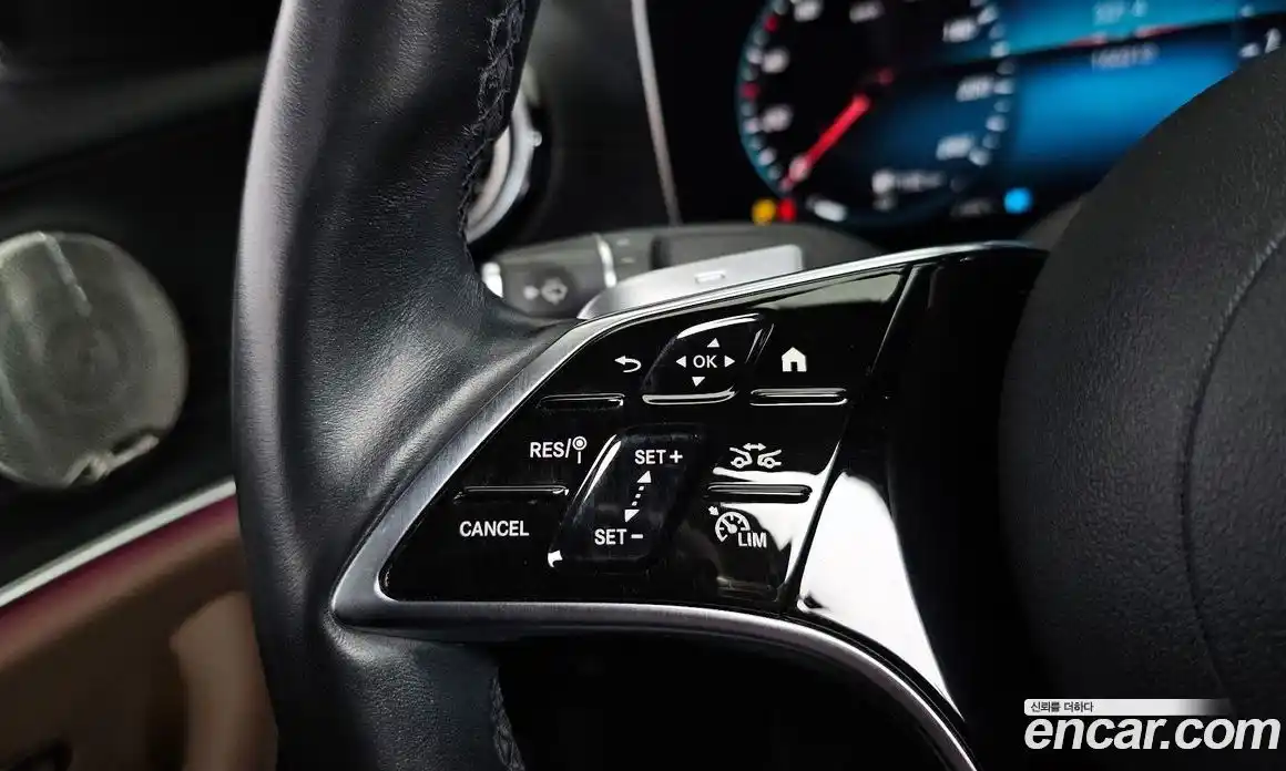 Mercedes-Benz E-Class 2021 2.0 Автомат в Москве № 162081, фото 20