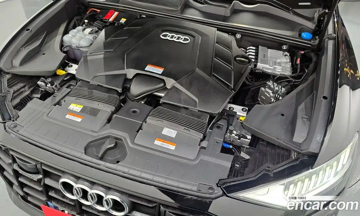 Audi Q8 2023 3.0 Автомат в Москве № 162431, фото 12