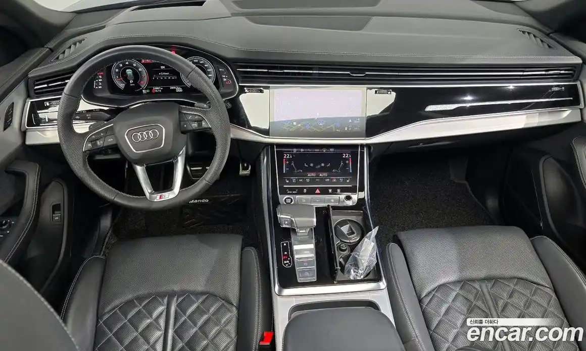 Audi Q8 2023 3.0 Автомат в Москве № 162431, фото 3