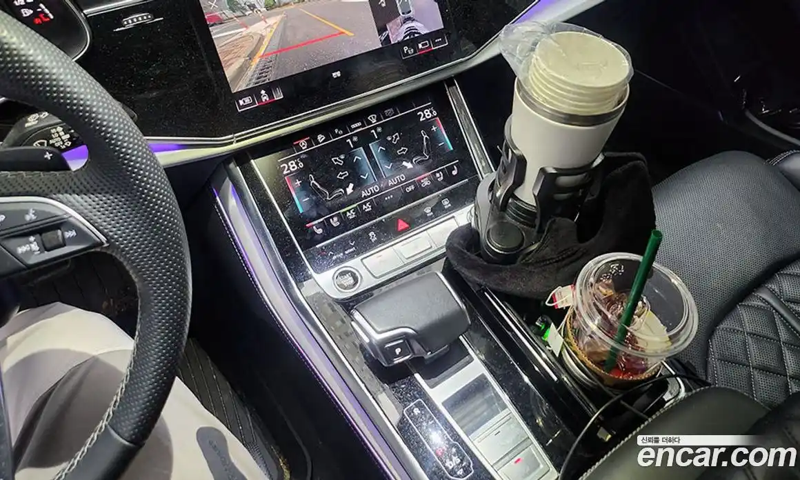 Audi Q8 2023 3.0 Автомат в Москве № 163942, фото 10