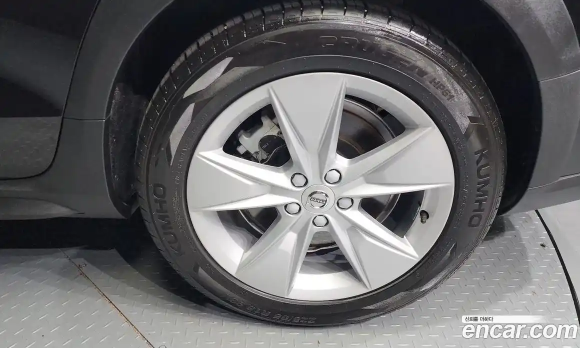 Volvo V60 2019 2.0 Автомат в Москве № 164346, фото 5