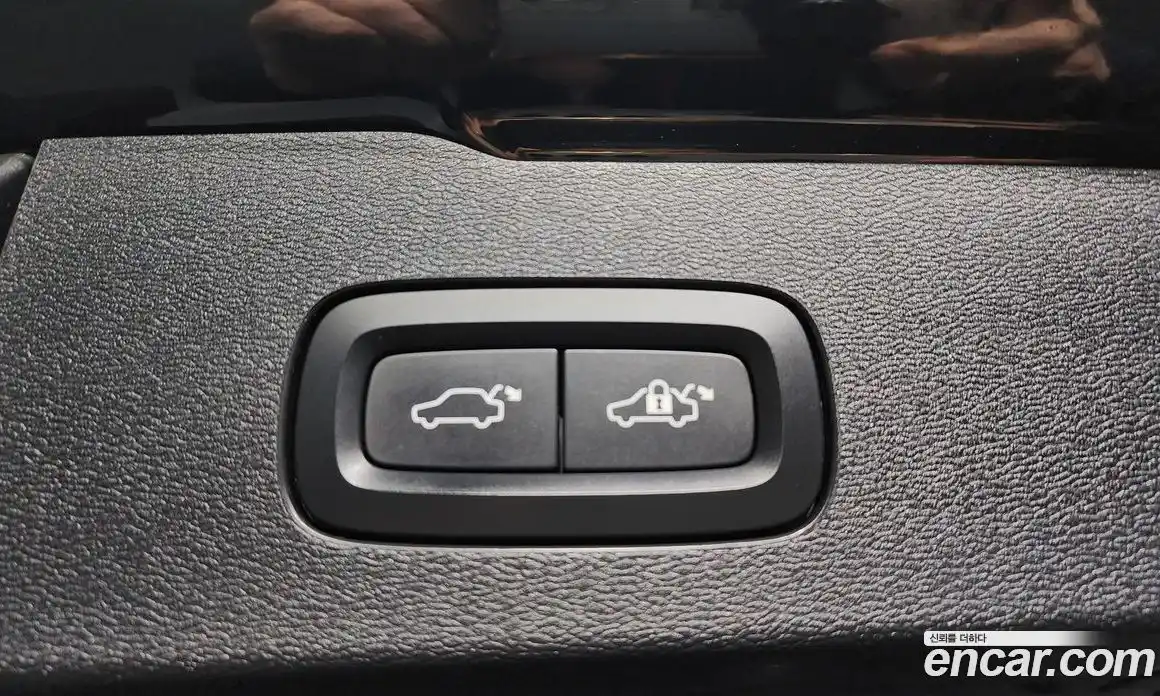 Volvo V60 2019 2.0 Автомат в Москве № 164346, фото 8