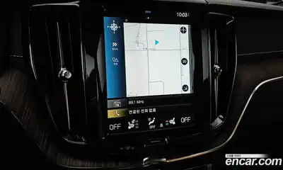 Volvo XC60 2021 2.0 Автомат в Москве № 164443, миниатюра 2