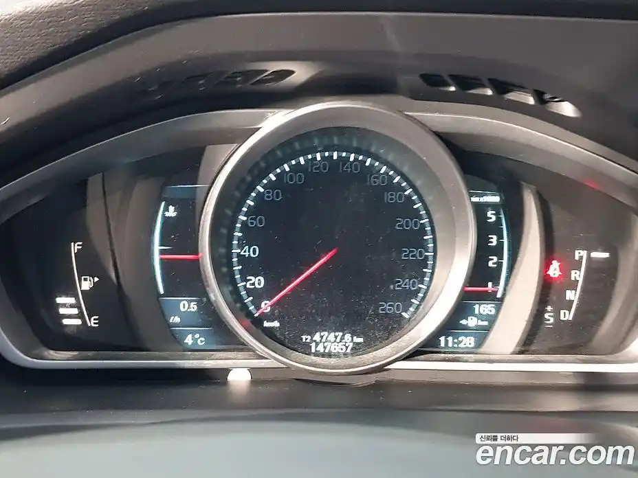 Volvo V40 2014 1.6 Автомат в Москве № 164713, фото 5