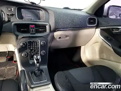 Volvo V40 2014 1.6 Автомат в Москве № 164713, миниатюра 6