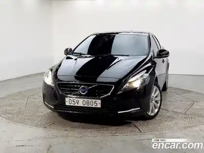 Volvo V40 2016 2.0 Автомат в Москве № 164861, миниатюра 3