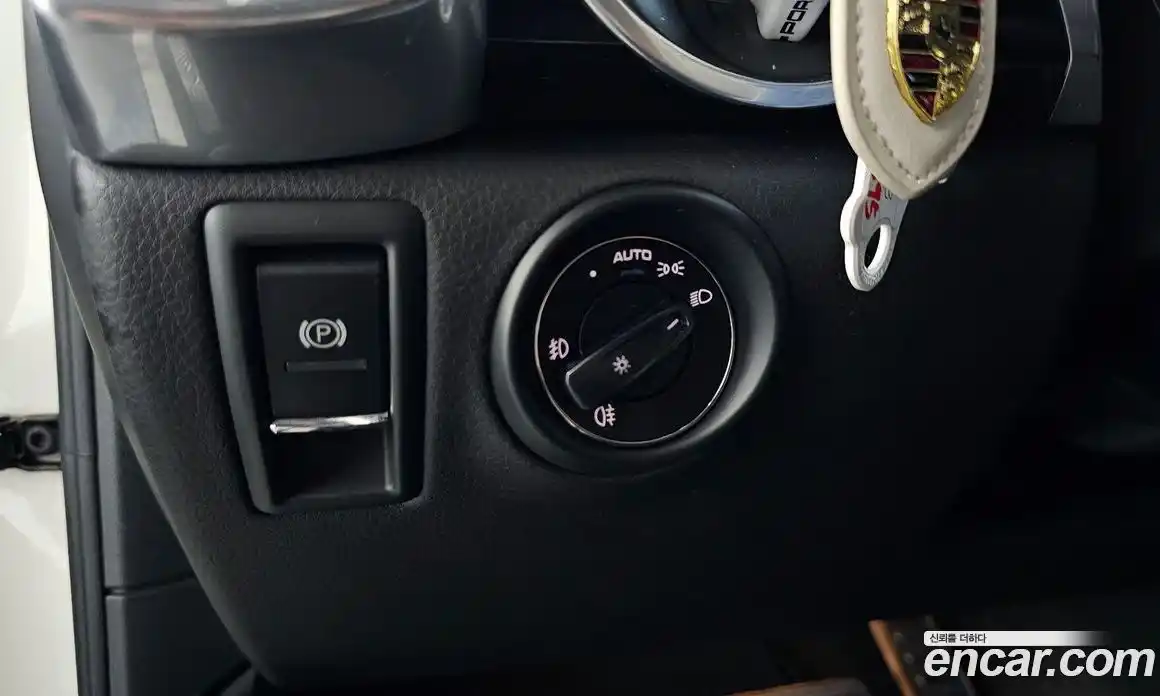 Porsche Cayenne 2011 4.8 Автомат в Москве № 165423, фото 14